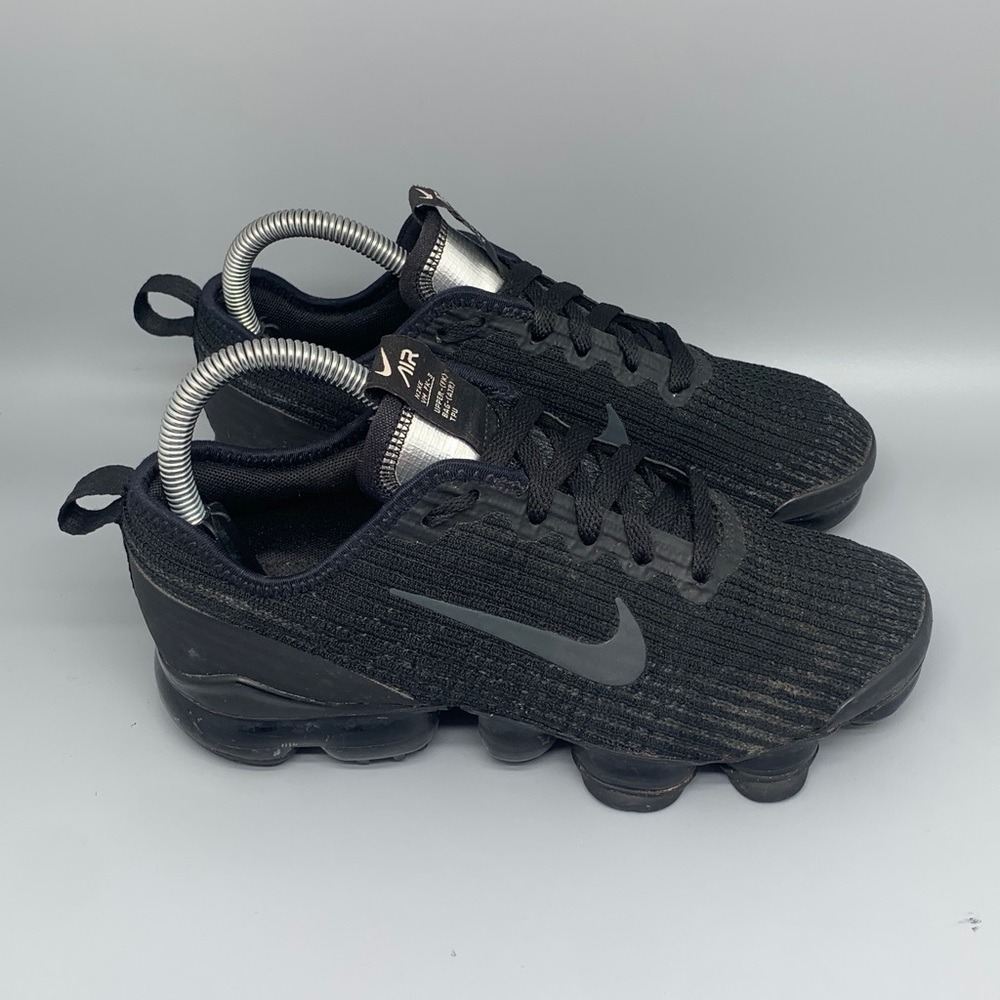 Nike Air VaporMax Flyknit 3 Black Running Shoes BQ5238-001 Women's Sz 6.5 (5Y)